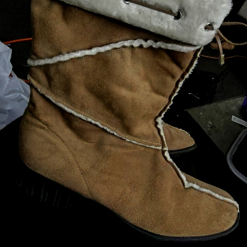 Suede moccasin boots